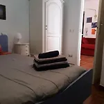 Quadrilocale 3 Bagni Centro 아파트 *